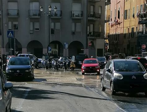 Imperia Nuova Rottura Nell Acquedotto Del Roja Fuoriuscita D Acqua In