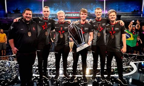 Ninjas In Pyjamas Virtus Pro Astralis Og Hltv