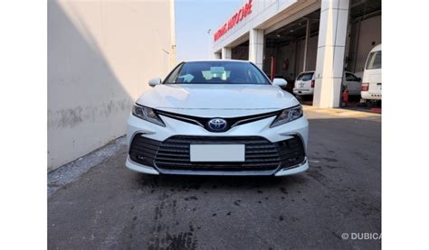 New Toyota Camry Camry Hybrid 2023 for sale in Dubai - 704913