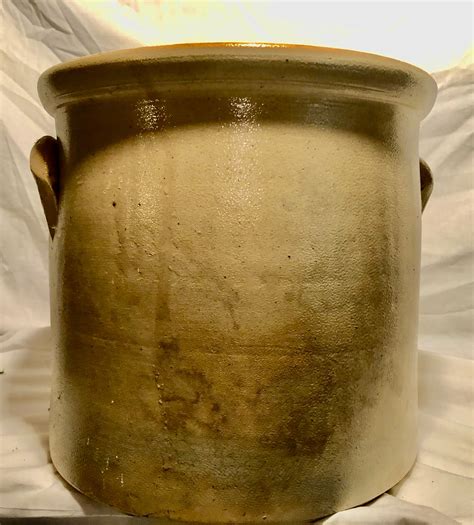 Antique 2 Gallon Stoneware Crock With Floral Blue Cobalt Design New