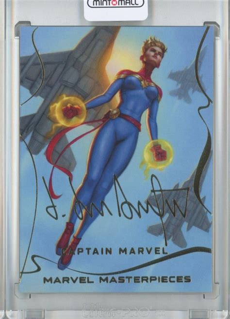 Mint Upper Deck Marvel Masterpieces Captain Marvel