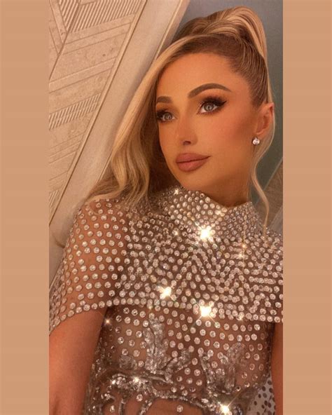 Paris Hilton Flaunts Her Tits In See Through At Grammy Photos Video The Fappening