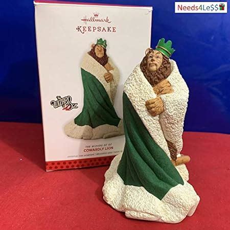 Amazon Hallmark Ornament Wizard Of Oz Cowardly Lion King Of The