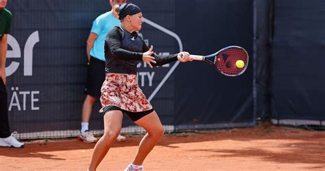 Russias Diana Shneider Into Hamburg Semi Finals Tennis Majors