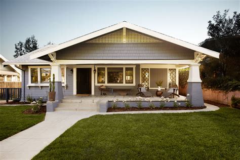 What Is A Craftsman Style House