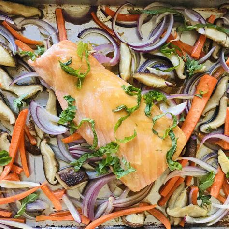 Easy Dinner Recipesheet Pan Honey Mustard Salmon With Vegetables How To Cook At Home