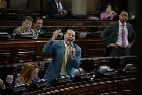 Los Diputados Que Asumirán En Medio De Señalamientos