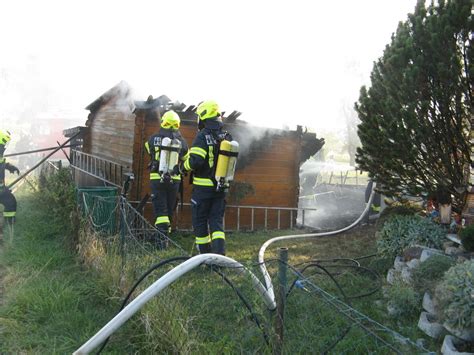 Brand einer Gartenhütte rasch gelöscht Bezirk Urfahr Umgebung