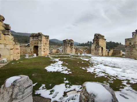 Pamukkale And Hierapolis