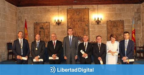 Felipe VI Entrega Los Premios Rey Jaime I 2015 En La Lonja De Valencia