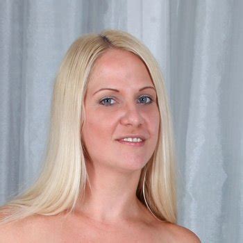 Caroline De Jaie Videos Watch Her 10 Free Sex Vids At FreeOnes
