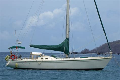 Popular Cruising Yachts From 40 To 45ft 122m To 137m Long Overall