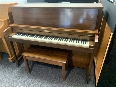 New Used Baldwin Hamilton 241 Upright Pianos Used Pianos