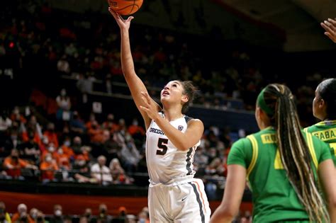 Rewinding No. 24 Oregon Ducks’ 74-66 win at Oregon State Beavers women ...