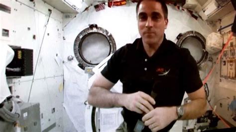 Nasa Astronaut Chris Cassidy Doing Back Flips In Space May 3rd 2013 Youtube