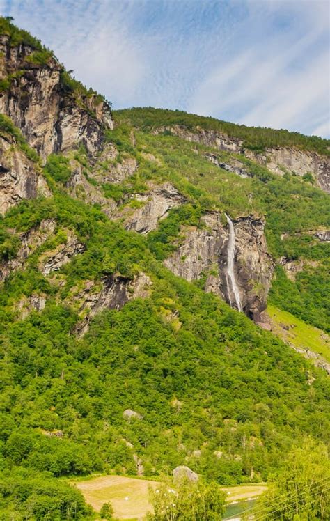 De Treinreis Van Flamsbana Van Flam Naar Myrdal Noorwegen Stock Foto