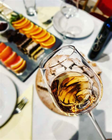 Best Dessert Wine Glasses And Port Glasses Tested And Reviewed By Experts