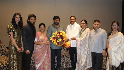 Father-in-law felicitates Allu Arjun