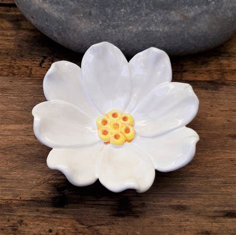 White Ceramic Daisy Bowl. Small Pottery Flower Bowl. Floral | Etsy