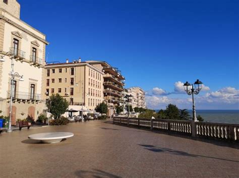 400 Ortona Abruzos Fotografías De Stock Fotos E Imágenes Libres De