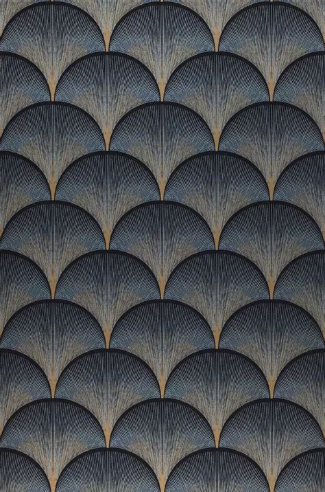 An Art Deco Wallpaper Pattern In Black And White With Fan Shaped Shapes