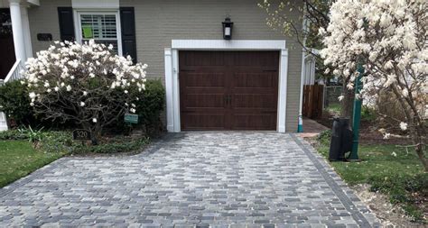 How to Install a Brick Paver Driveway?Pavestone Brick Paving