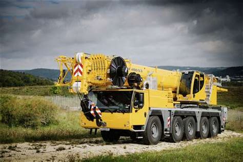 Liebherr Launches Tonne Mobile Crane Construction Briefing