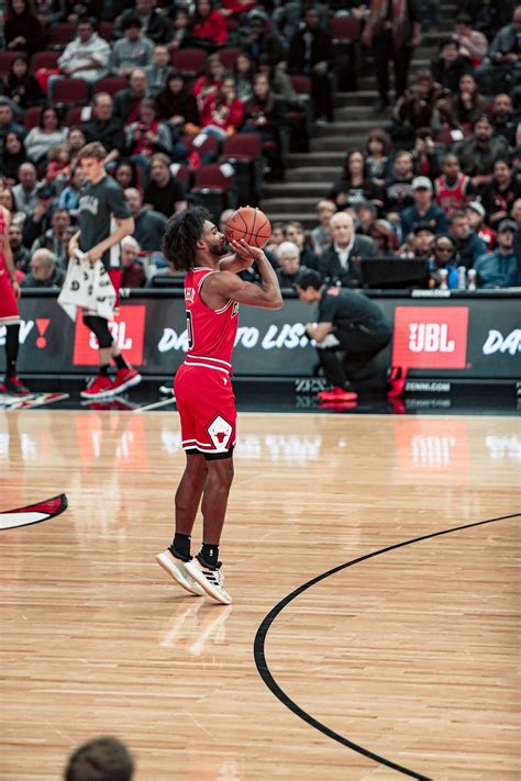 Photo Gallery Bulls Win Vs Detroit Pistons Detroit Pistons Chicago