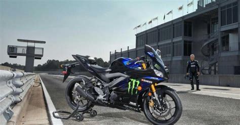 Yamaha Yzf R Monster Energy Motogp Edition Launched In The Usa