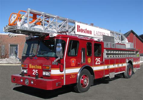 Boston Ladder 25 Fire Trucks Fire Trucks Pictures Rescue Vehicles