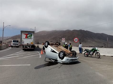 Una persona resultó lesionada en volcamiento de un vehículo en Chañaral