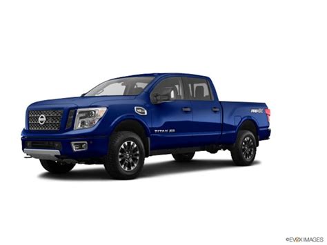 2019 Nissan Titan Xd Research Photos Specs And Expertise Carmax