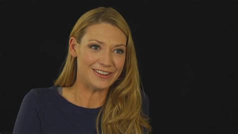 Anna Torv Interview for the 'Fringe' Season One DVD Features - Anna ...