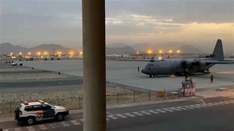 See ‘breathtaking’ scale of evacuation effort at Kabul airport | WATV • MyV949.com