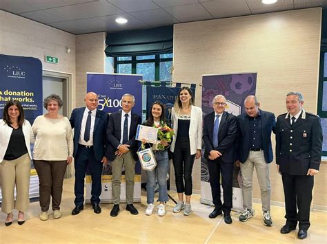 A Linda Lischetti Il Premio Studio E Sport Del Panathlon Club La