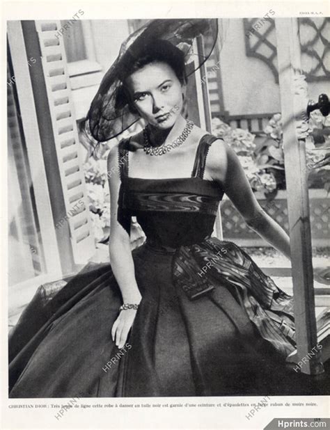 Christian Dior Couture 1947 — Clipping