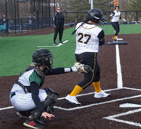 Softball Falls In Doubleheader Against Mohawk Valley The Buzz