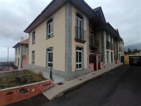 Chalet Adosado En Venta En Carretera General La Luz La Perdoma San