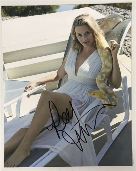 Reese Witherspoon Signed Autographed Glossy X Photo Life Coa Holo