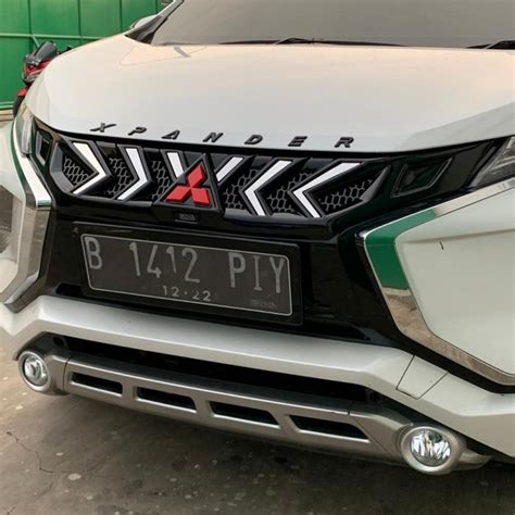 Jual Grill Mitsubishi Xpander Rockford Style Abs Plastic Hitam Merah