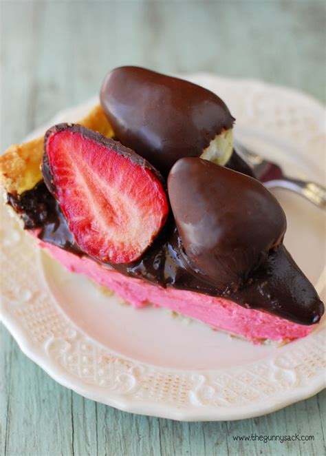 Chocolate Covered Strawberry Pie Recipe