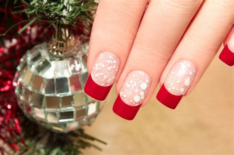 Christmas Nail Art Pictures Lovetoknow