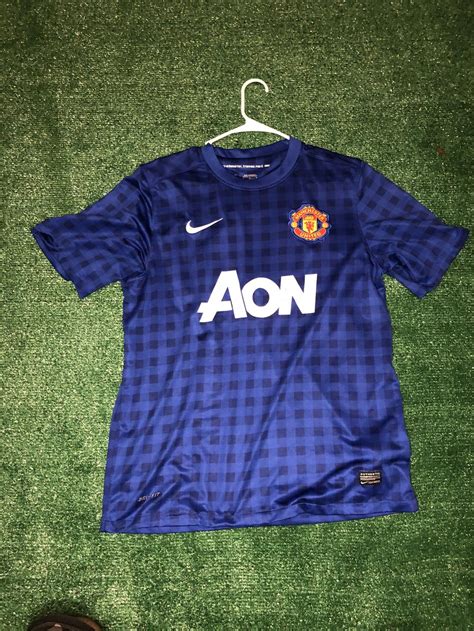 Manchester United Jersey | SidelineSwap