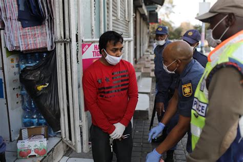 Police Threaten Hillbrow S Homeless With Sjamboks To Enforce National