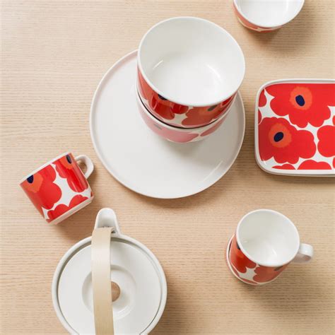 Oiva Unikko Teapot By Marimekko Connox