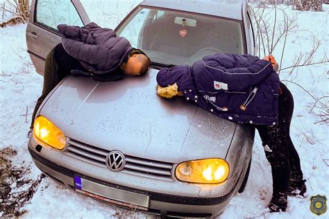 Drama u Ilijašu Dileri bježali od policije sletjeli s ceste pa uhapšeni