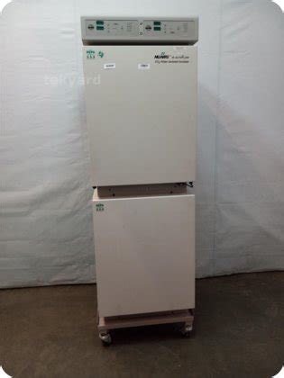 Nuaire Nu Ir Autoflow Dual Chamber Co Water Jacketed Incubator In