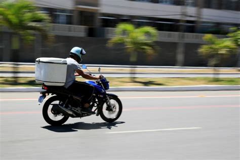 Ba Para Motos Tipos Tamanhos Lei Multa E Tudo Mais A Saber