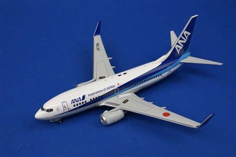 Ana 1 200 737 全日空 飛機模型 興趣及遊戲 玩具 And 遊戲類 Carousell