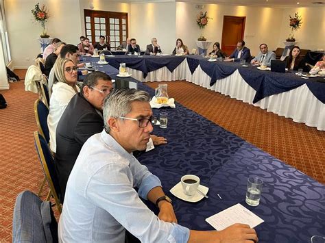 Asambleístas electos del movimiento Construye lanzan diez preguntas